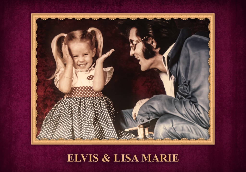 Elvis Postcards - With Lisa Marie - Pack of 50